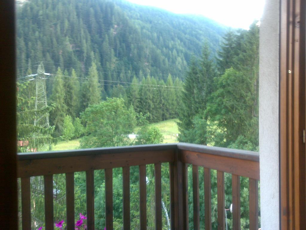 Casa Alpina Sant'Apollinare Hotell Falcade Exteriör bild